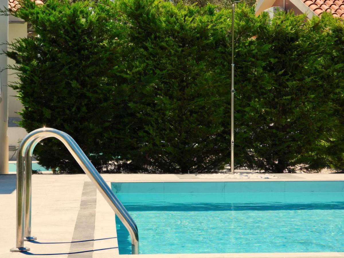 Cypress Garden Villas Свороната Екстер'єр фото