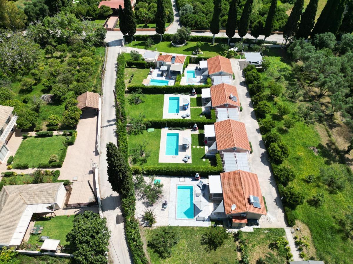 Cypress Garden Villas Свороната Екстер'єр фото