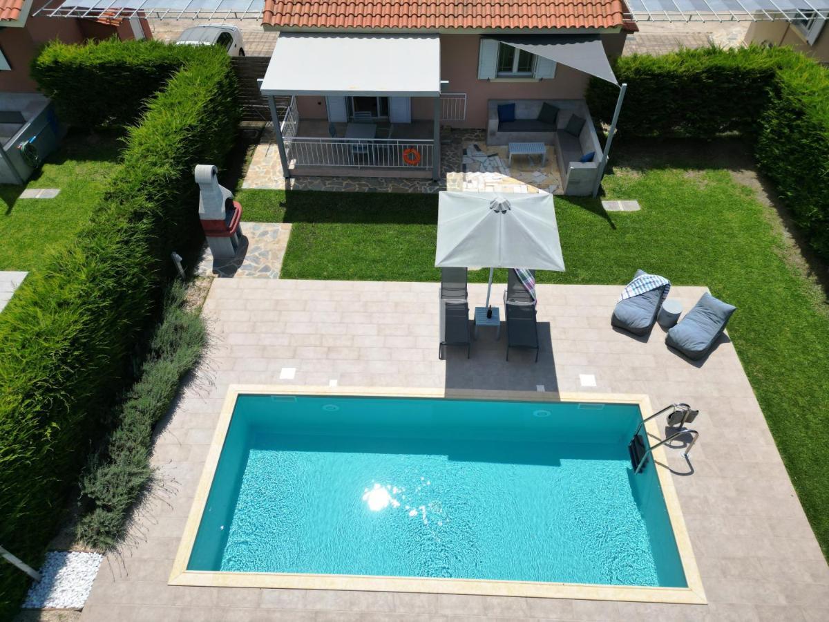Cypress Garden Villas Свороната Екстер'єр фото