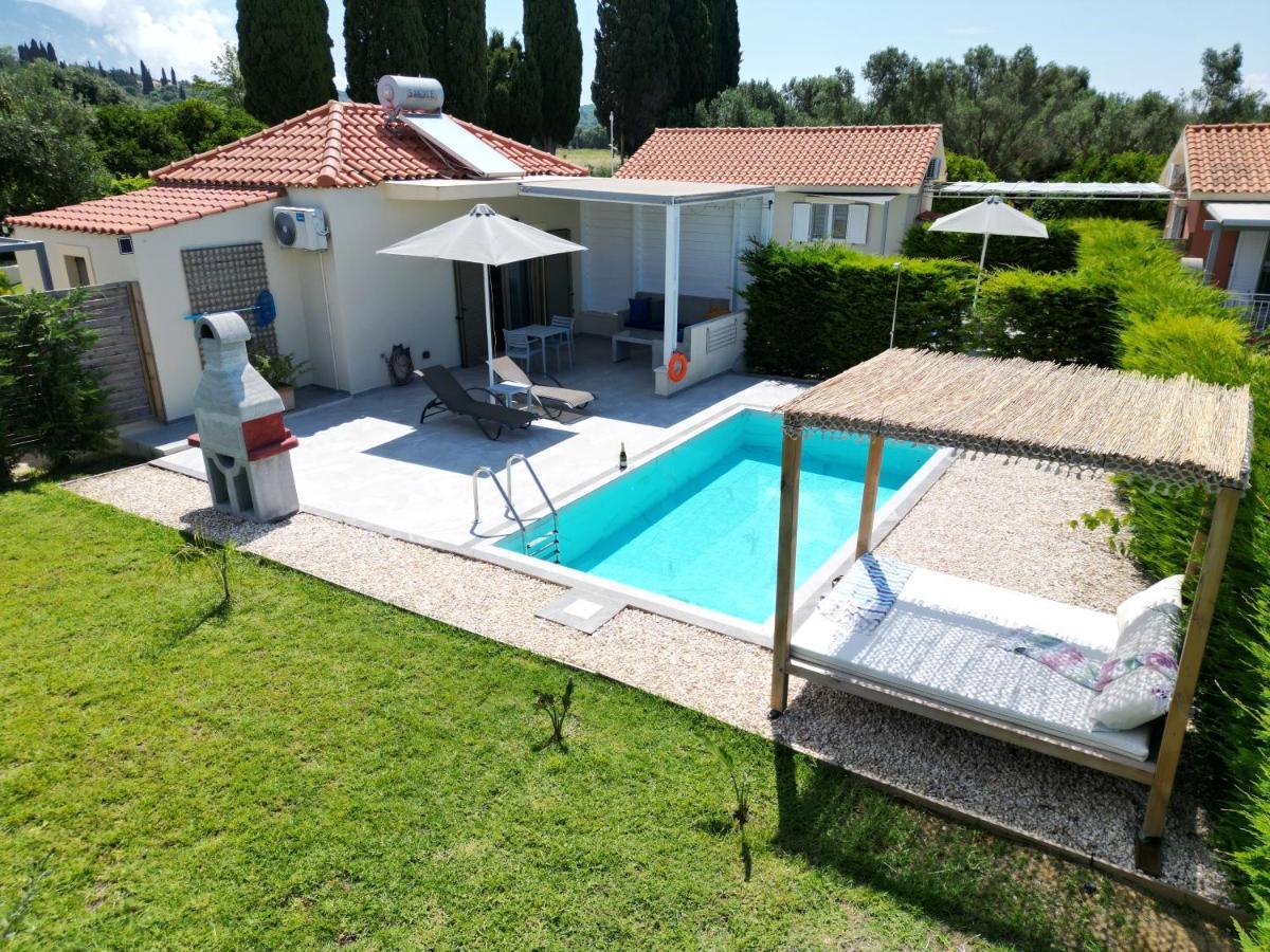 Cypress Garden Villas Свороната Екстер'єр фото