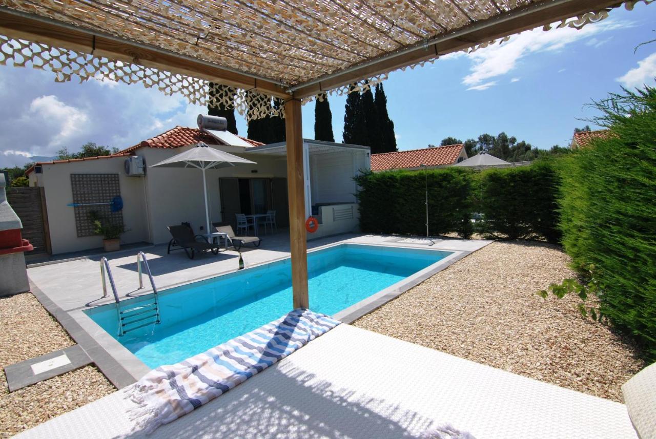 Cypress Garden Villas Свороната Екстер'єр фото
